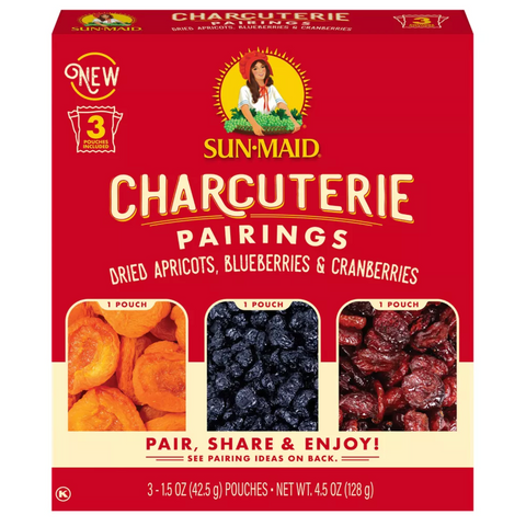 Sun-Maid Apricots, Blueberries & Cranberries Charcuterie Kit, 4.5oz