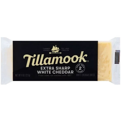 Tillamook Extra Sharp White Cheddar Cheese, 8oz