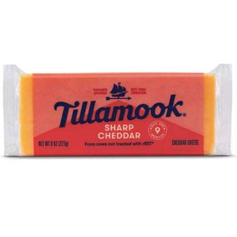 Tillamook Sharp Cheddar Cheese, 8oz