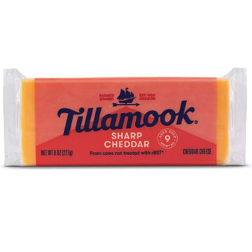 Tillamook Sharp Cheddar Cheese, 8oz
